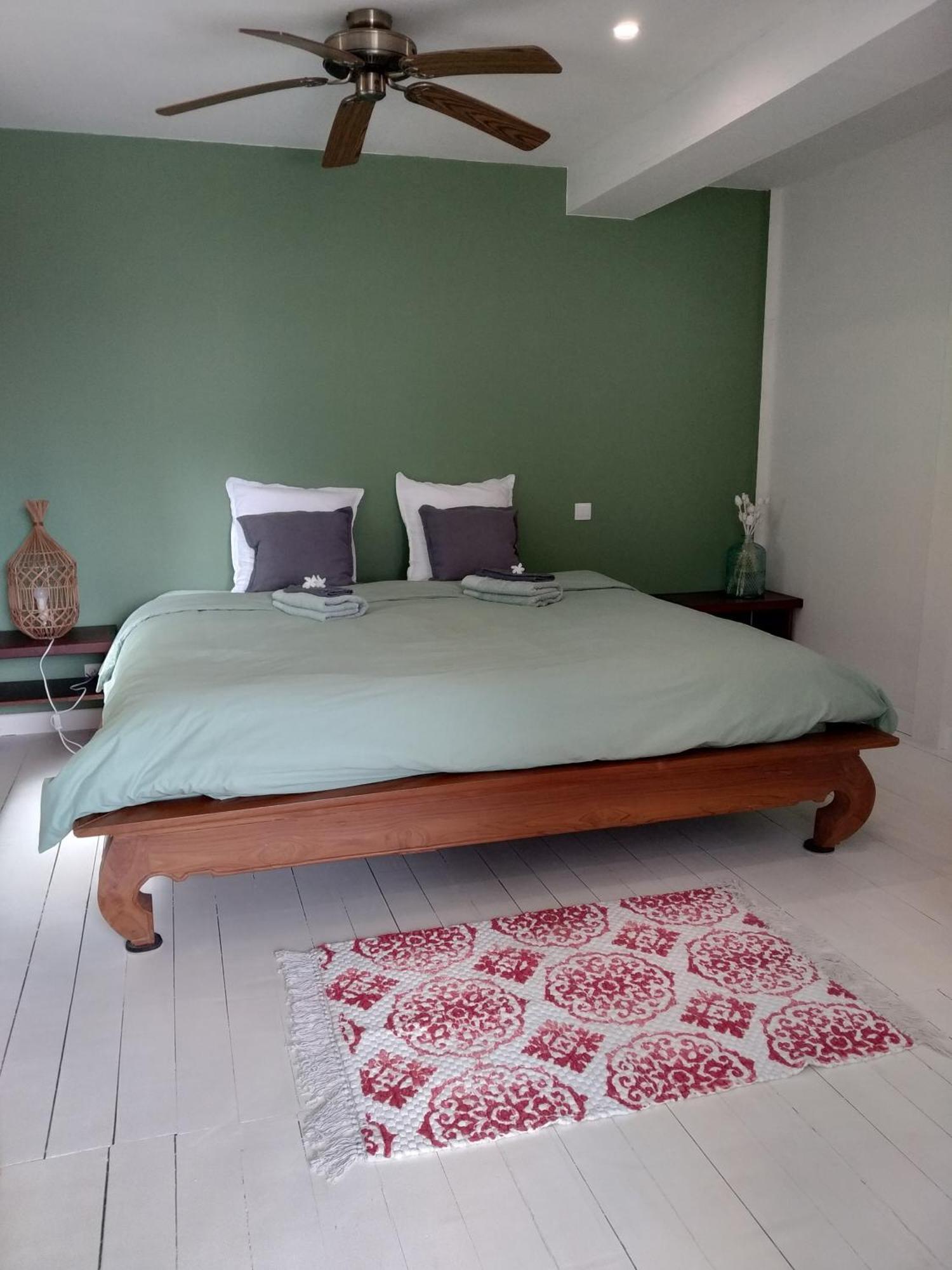 Chalet Ohana, Airport Family House 帕皮提 外观 照片